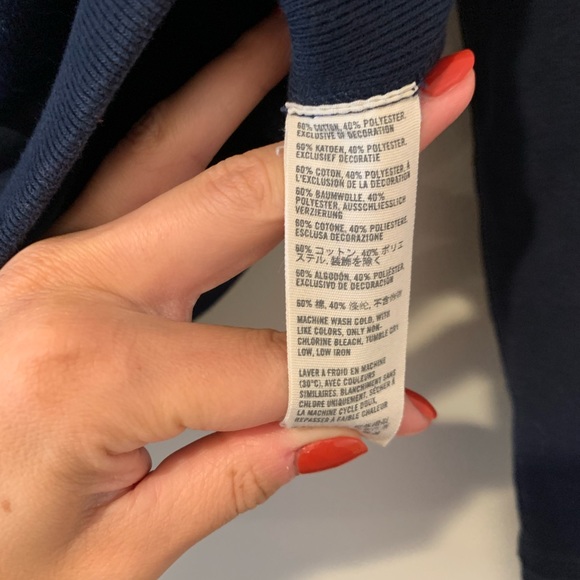 Abercrombie Signature Popover - Picture 4 of 5